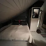 Det Rode Huset Pa Vagnes * Krokelvdalen