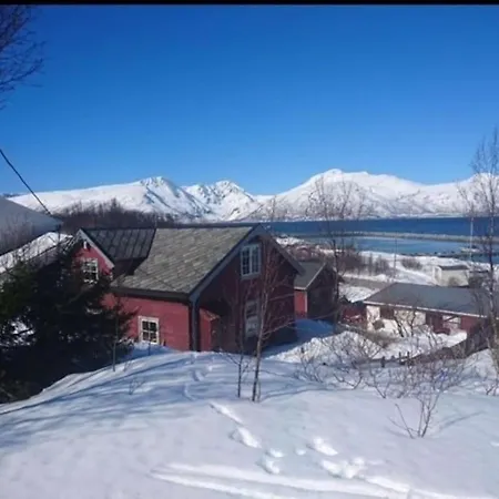 Сasa de vacaciones Det Rode Huset Pa Vagnes *