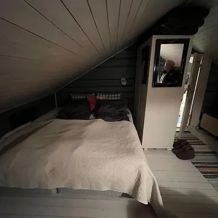 Det Rode Huset Pa Vagnes * Krokelvdalen