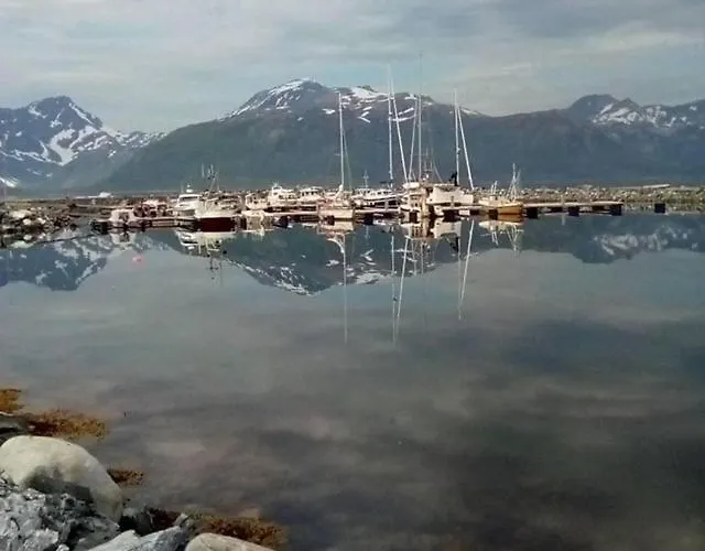 Vakantiehuis Det Rode Huset Pa Vagnes *